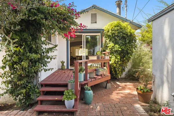 $4,995 | 352 Hargrave Street, Inglewood, CA 90302