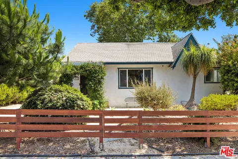 $5,250 | 352 Hargrave Street, Inglewood, CA 90302