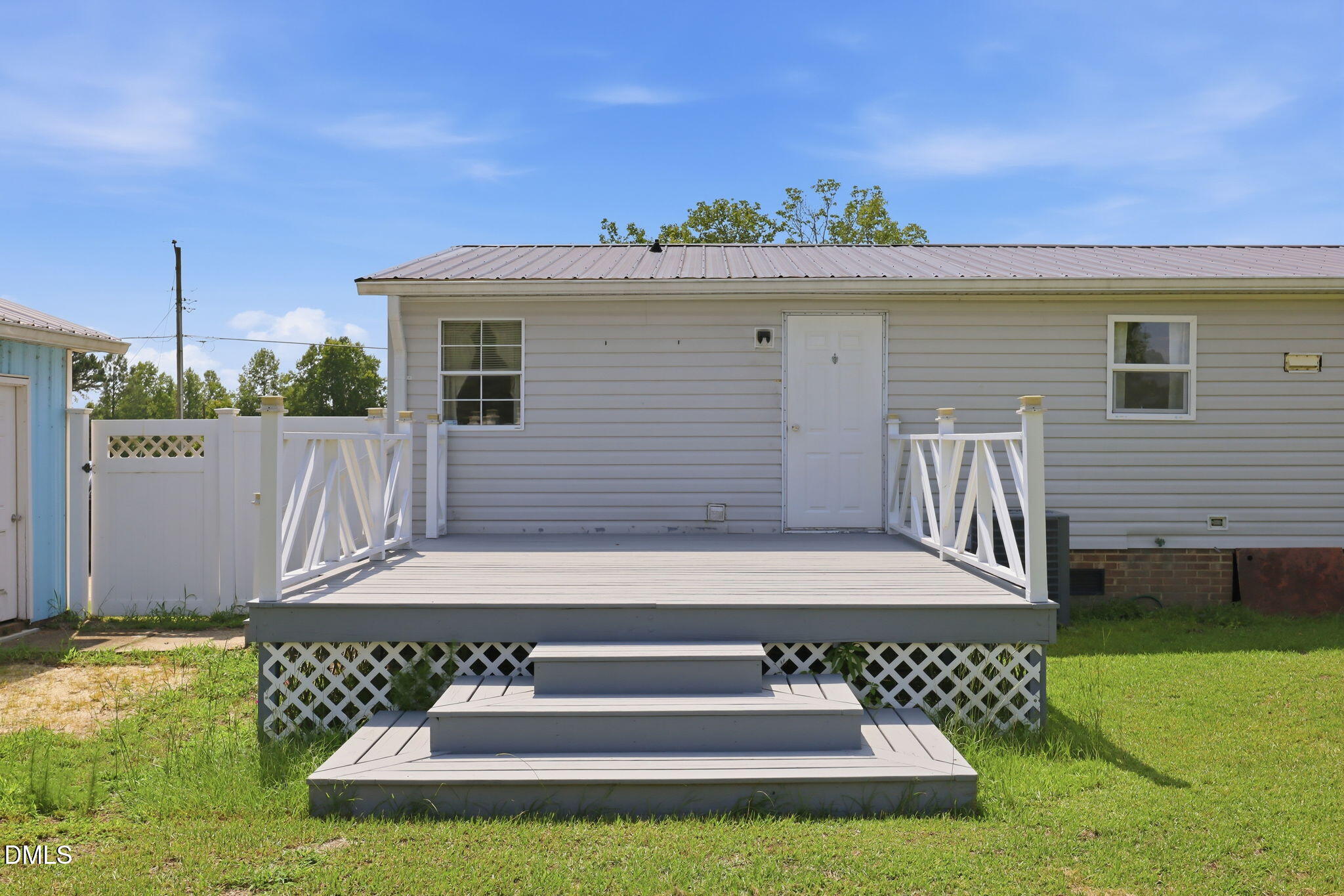 313 Wright Road Vass, NC 28394 - Photo 29 of 37 43-web-or-mls-IMG_3089