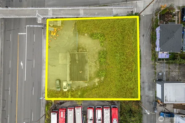 $799,000 | 2501 West Marine View Drive, Everett, WA 98201