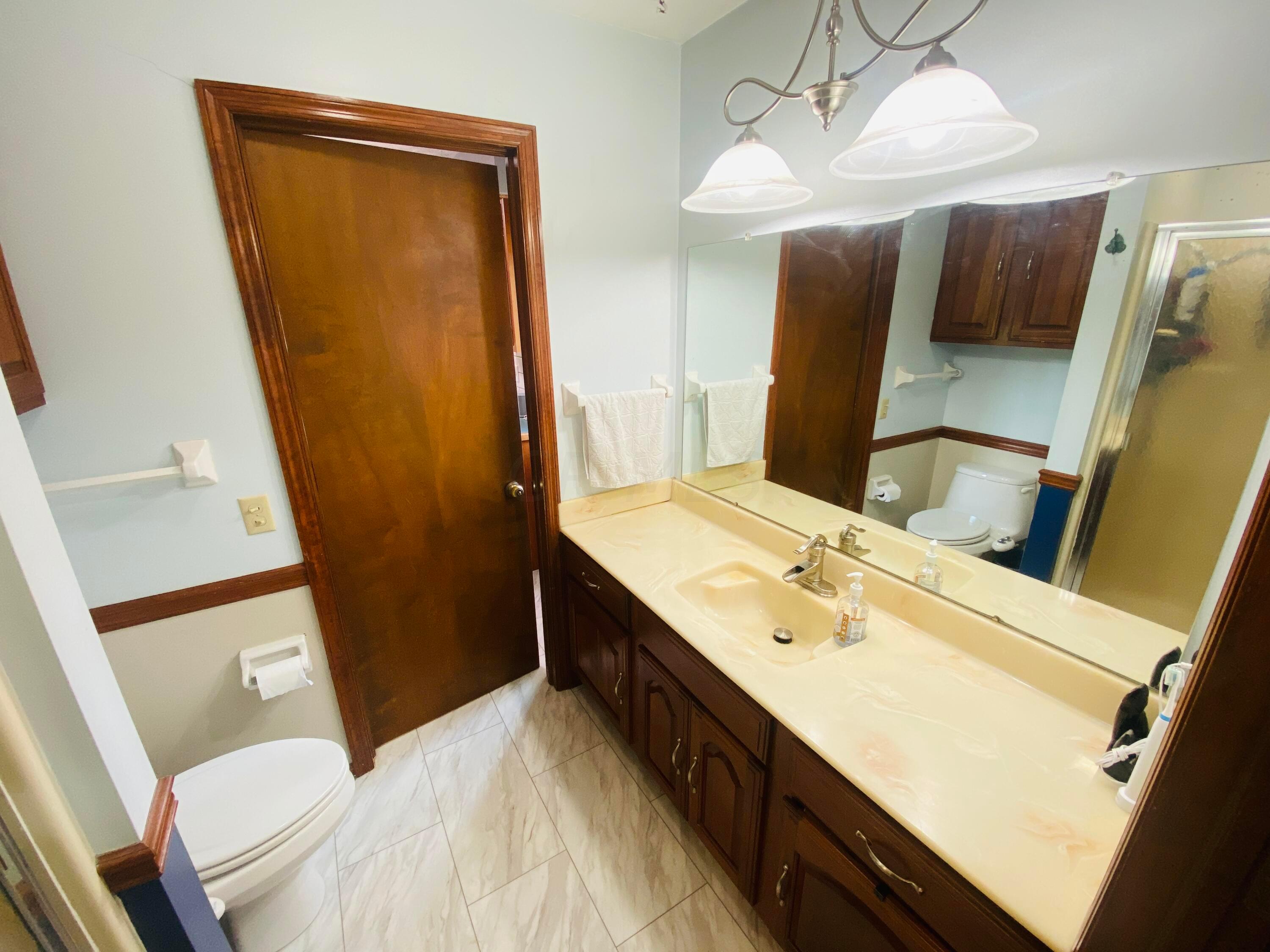 3560 Curve Road Delaware, OH 43015 - Photo 24 of 38 Master Bath