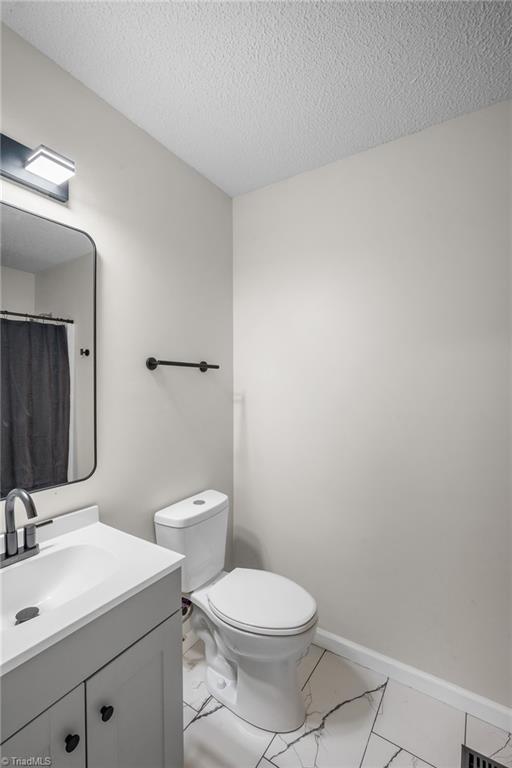 4 Oak Ridge Drive Thomasville, NC 27360 - Photo 15 of 23