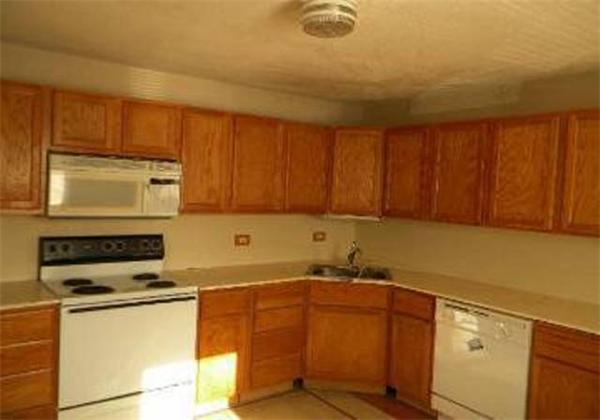 11 Usher Road Grafton, MA 01536 - Photo 3 of 5 Gallery Image 3