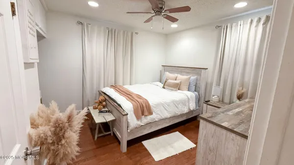 $2,700 | 73 Maple Avenue, Unit 2, Keansburg, NJ 07734