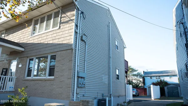 $2,700 | 73 Maple Avenue, Unit 2, Keansburg, NJ 07734