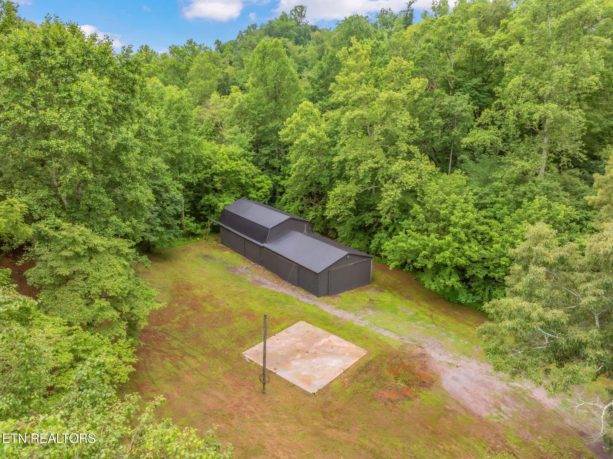 826 Long Mill Road Athens, TN 37303 - Photo 4 of 60 Gallery Image 4