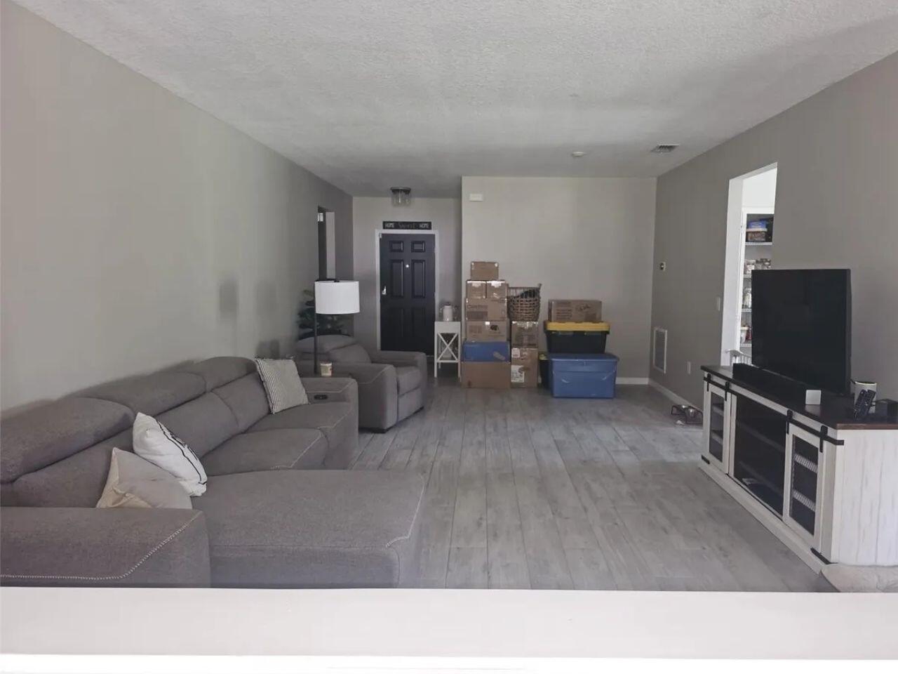 1357 Sequoia Road Northwest Palm Bay, FL 32907 - Photo 6 of 21 6