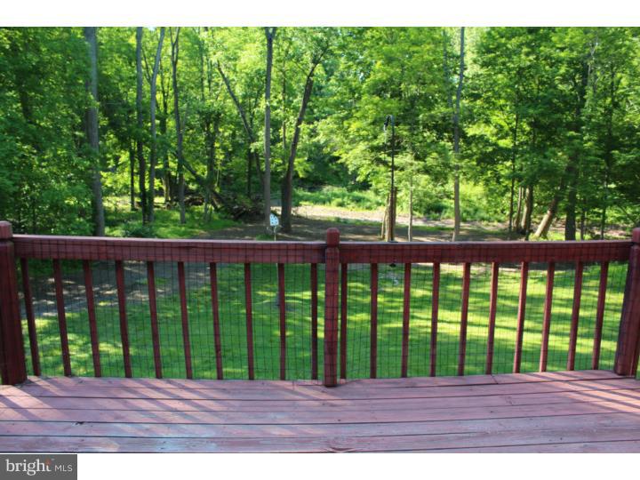 105 Jacobs Creek Road Ewing, NJ 08628 - Photo 14 of 21 Deck