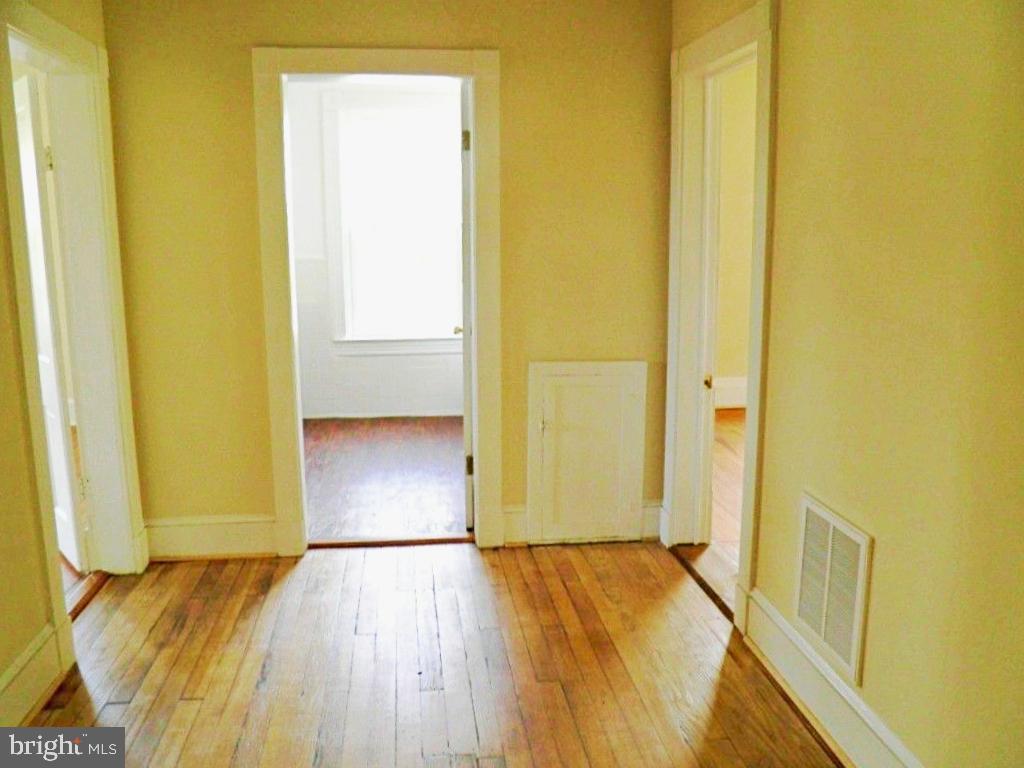 102 East A Street Brunswick, MD 21716 - Photo 17 of 18