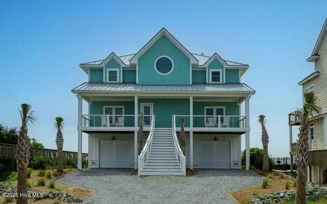 $2,595,000 | 30 Porpoise Place, North Topsail Beach, NC 28460