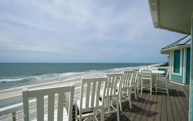 $2,395,000 | 30 Porpoise Place, North Topsail Beach, NC 28460