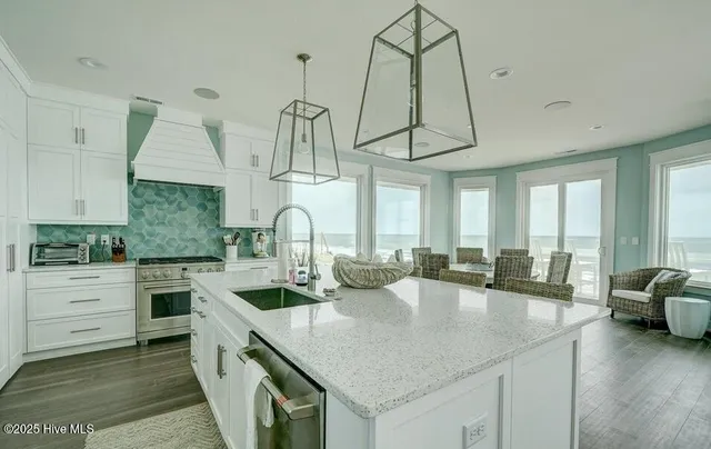 $2,395,000 | 30 Porpoise Place, North Topsail Beach, NC 28460