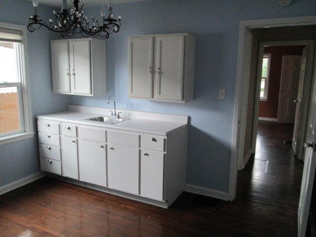 660 South High School Road Indianapolis, IN 46241 - Photo 12 of 18 Gallery Image 12