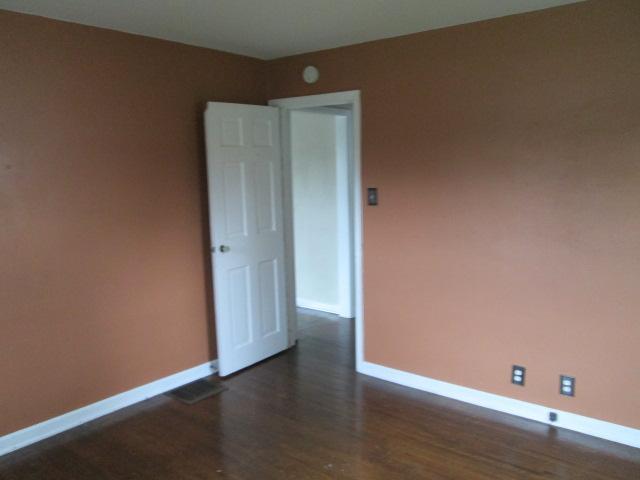 660 South High School Road Indianapolis, IN 46241 - Photo 9 of 18 Gallery Image 9