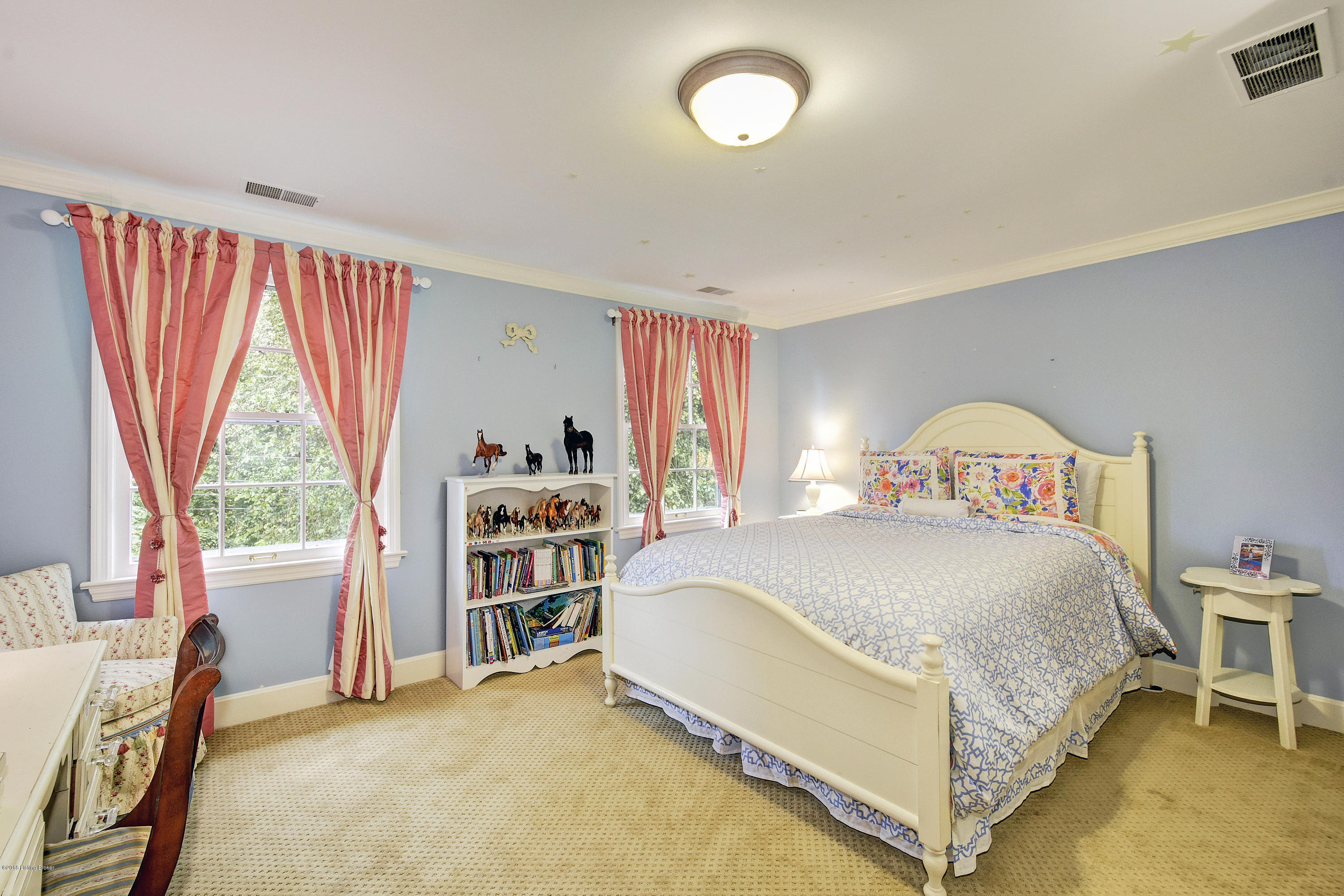204 Sequoya Road Louisville, KY 40207 - Photo 32 of 55 Bedroom 1