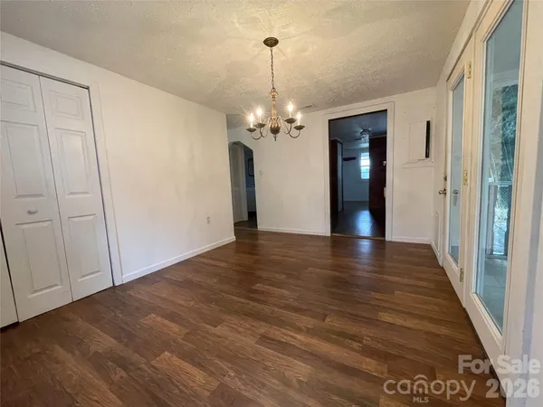 $209,900 | 813 Severt Circle, Lenoir, NC 28645