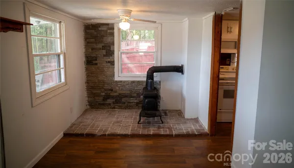 $209,900 | 813 Severt Circle, Lenoir, NC 28645