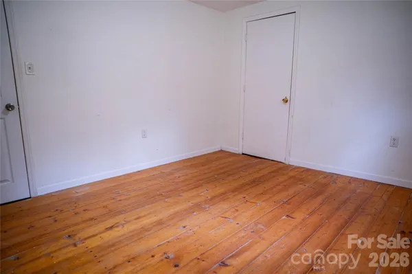 $209,900 | 813 Severt Circle, Lenoir, NC 28645