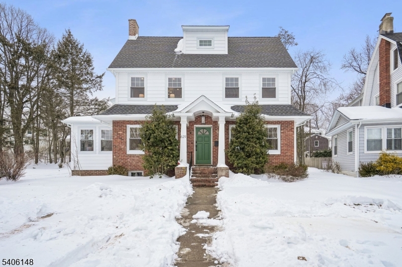629 Hamilton Road South Orange, NJ 07079 - Photo 1 of 38