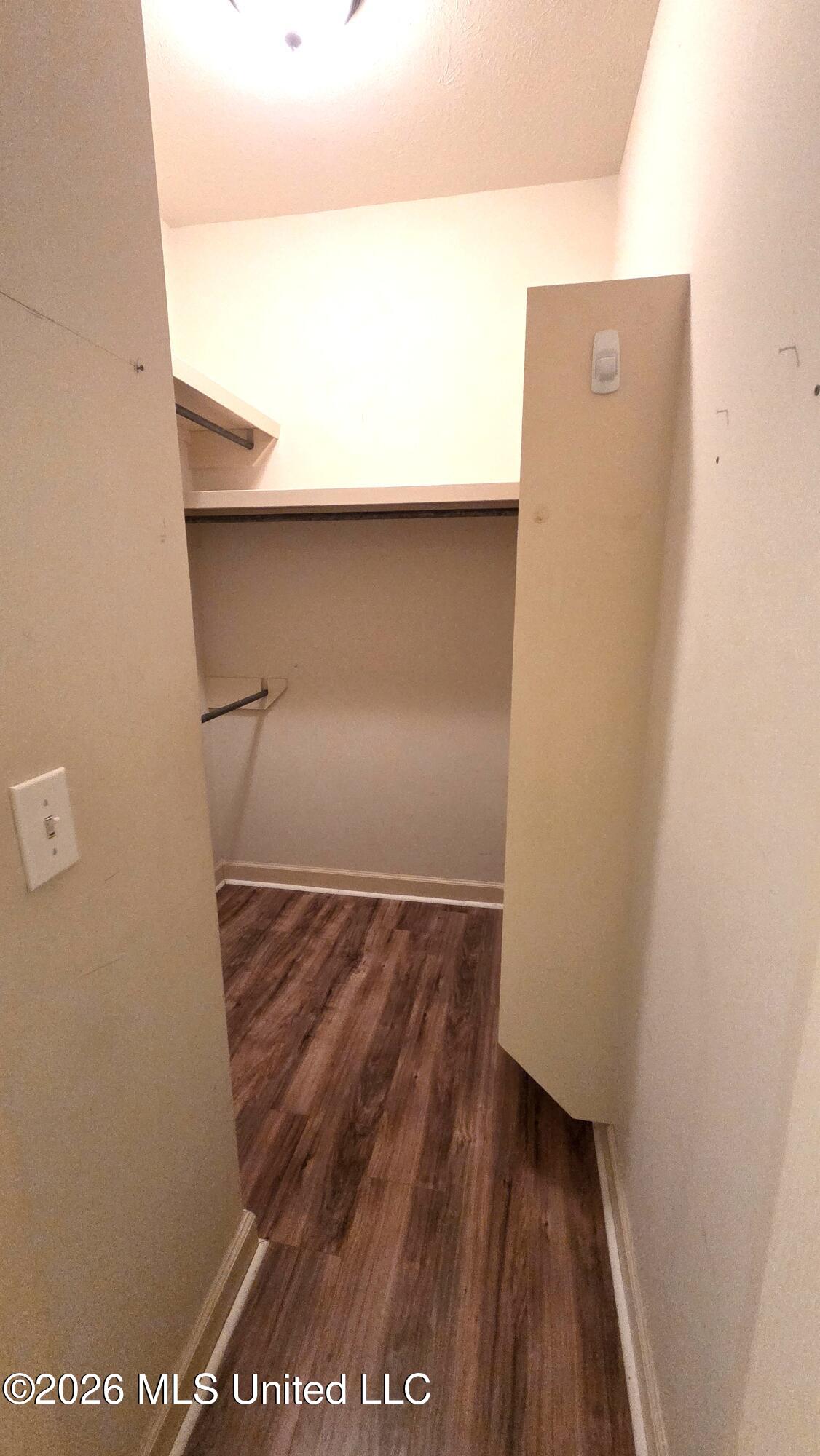 124 Cowles Creek Road Clinton, MS 39056 - Photo 21 of 42 ONE OF THE TWO MASTER CLOSETS