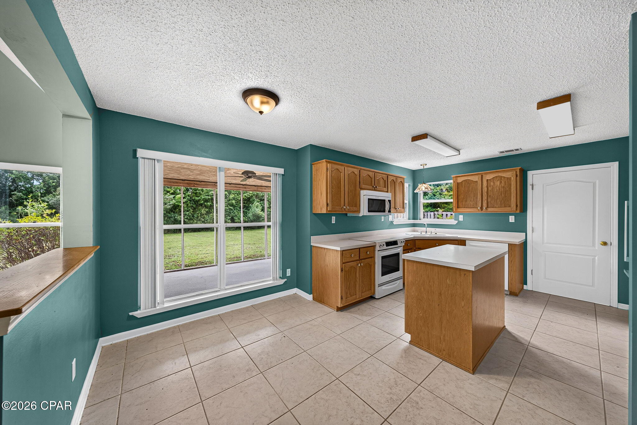 1802 Sutherland Road Lynn Haven, FL 32444 - Photo 11 of 40