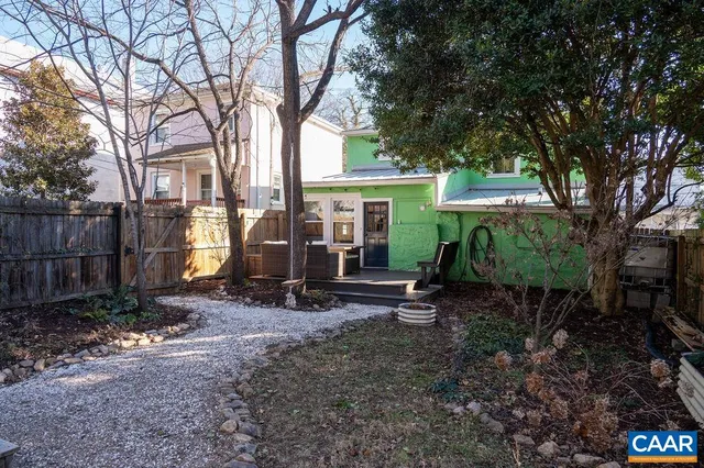 $575,000 | 349 10th Street Northwest, Charlottesville, VA 22903