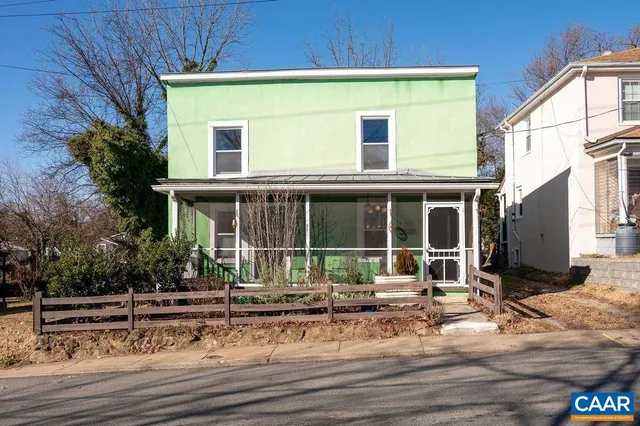 $575,000 | 349 10th Street Northwest, Charlottesville, VA 22903