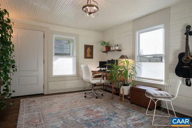 $575,000 | 349 10th Street Northwest, Charlottesville, VA 22903