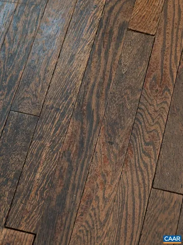 $575,000 | 349 10th Street Northwest, Charlottesville, VA 22903