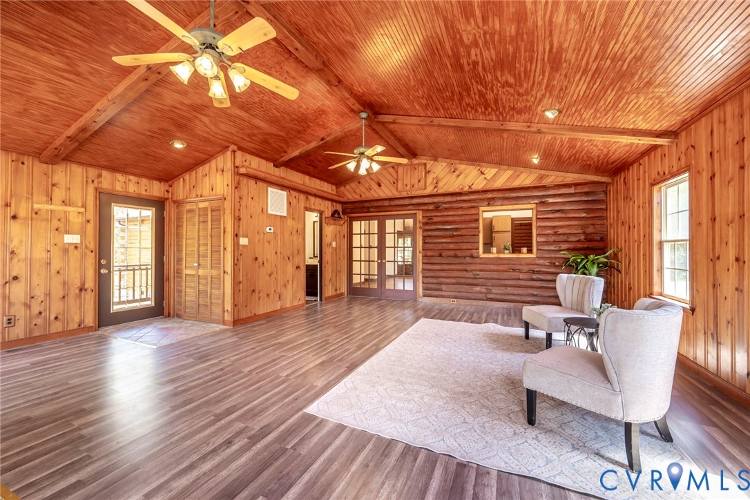 6631 Rural Point Road Mechanicsville, VA 23116 - Photo 3 of 29