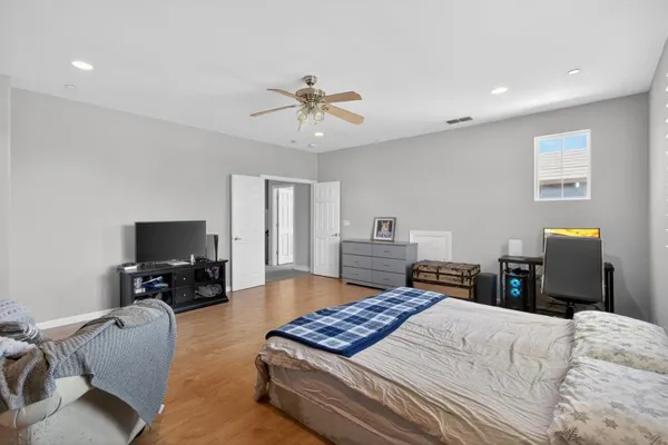 $899,900 | 525 Sherbourne Lane, Lincoln, CA 95648