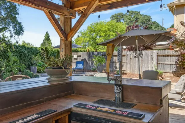 $899,900 | 525 Sherbourne Lane, Lincoln, CA 95648