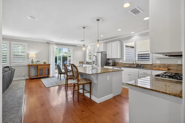 $899,900 | 525 Sherbourne Lane, Lincoln, CA 95648