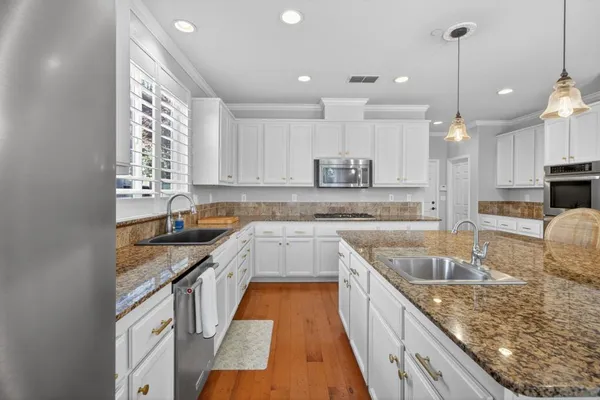 $899,900 | 525 Sherbourne Lane, Lincoln, CA 95648