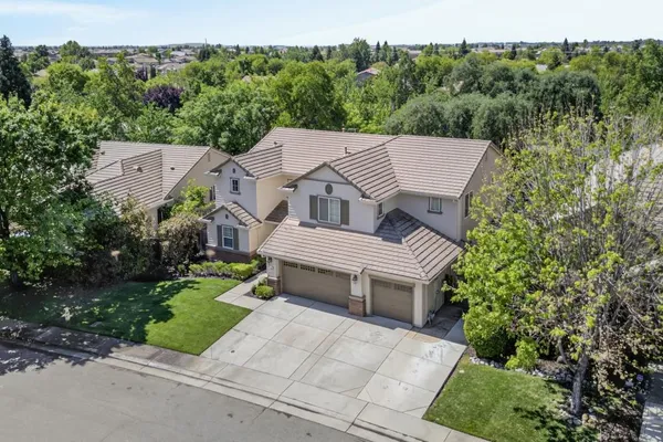 $899,900 | 525 Sherbourne Lane, Lincoln, CA 95648