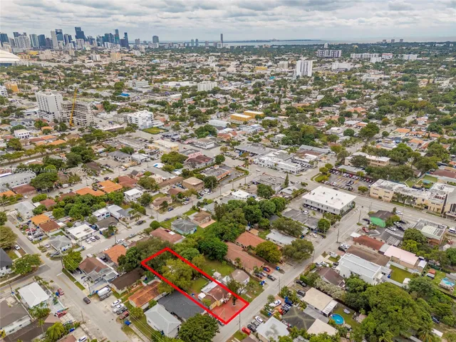 $799,900 | 811 Northwest 24th Court, Miami, FL 33125