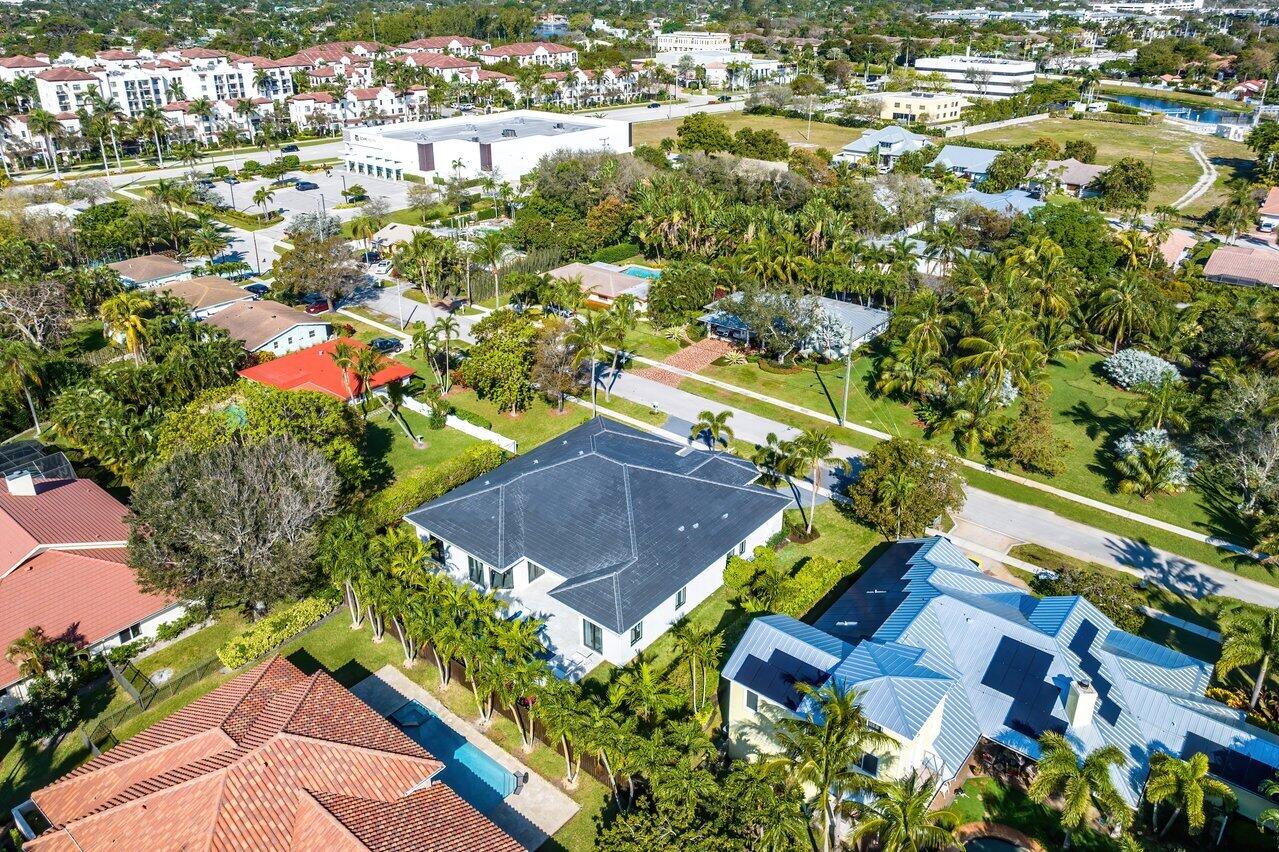 636 Eddy Street Boca Raton, FL 33487 - Photo 40 of 44 an aerial view of residential houses with outdoor space