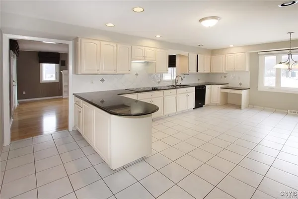 $3,200 | 101 Britain Road, Manlius, NY 13066