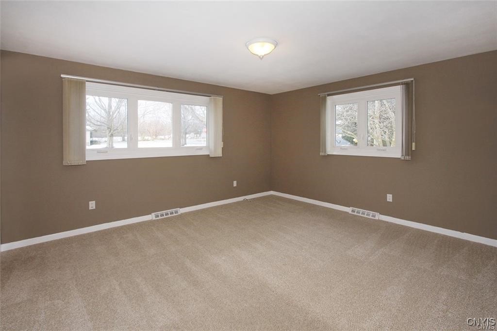 101 Britain Road Manlius, NY 13066 - Photo 23 of 31 Bedroom # 3