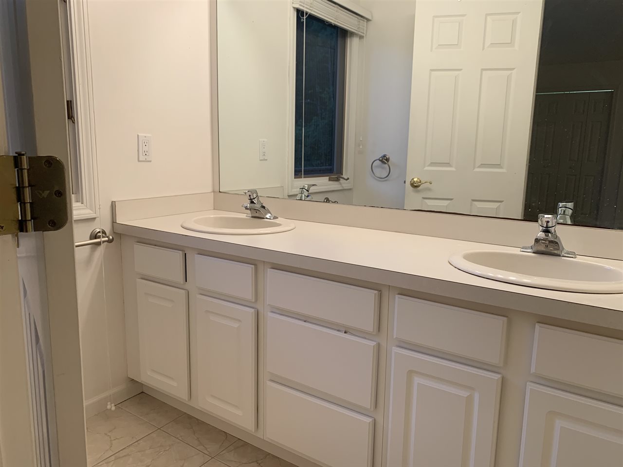 4486 Prouty Road Traverse City, MI 49686 - Photo 12 of 39 1878280-11.JPG