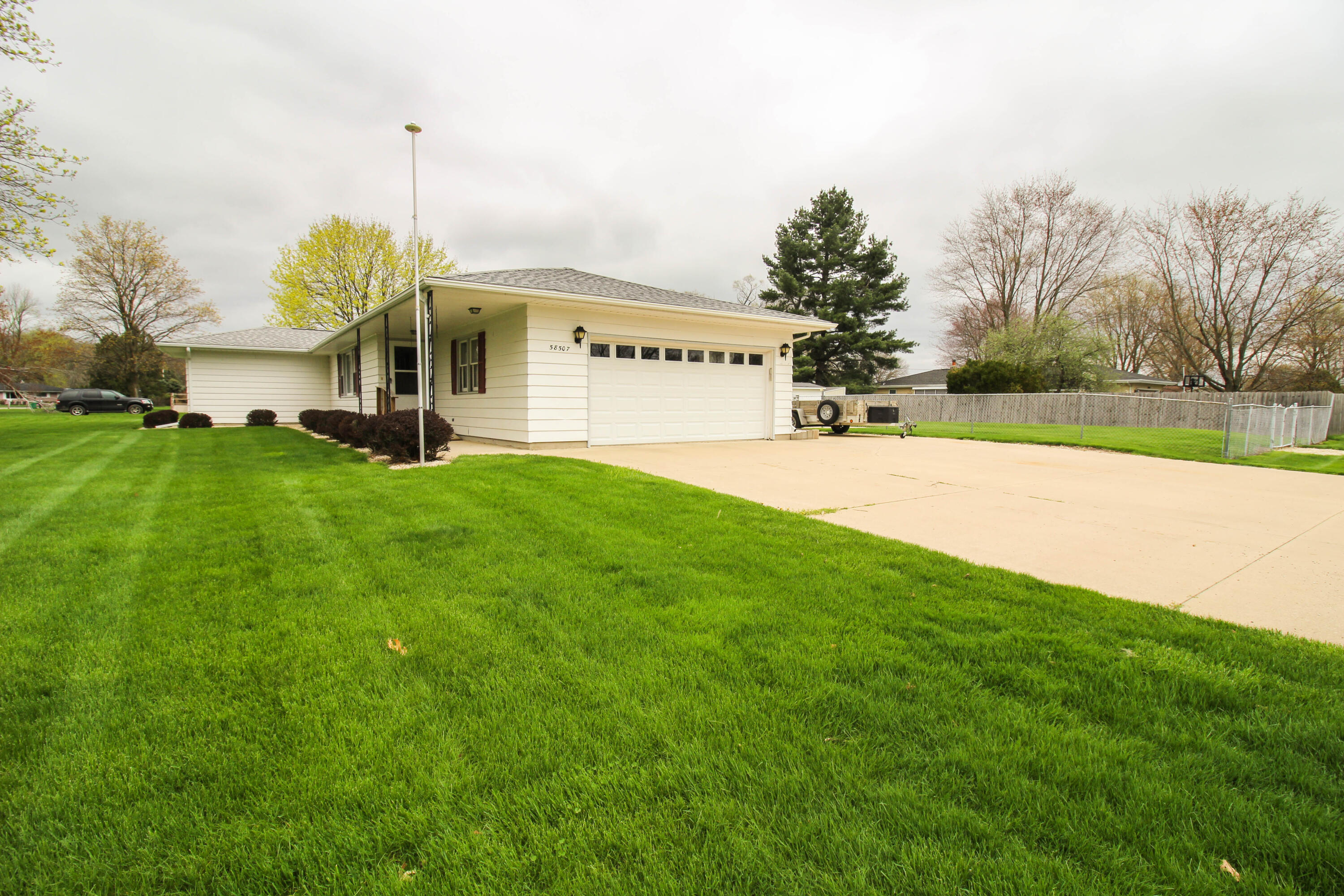 58507 Pleasant View Court Three Rivers, MI 49093 - Photo 3 of 31 Pleasant View (3 of 31)
