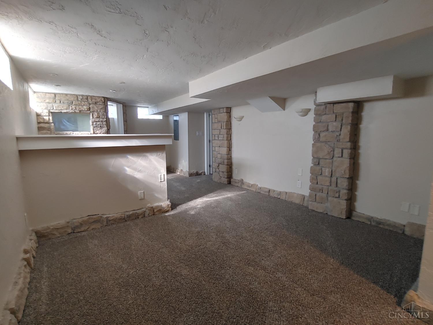 819 Fairborn Road Forest Park, OH 45240 - Photo 20 of 26