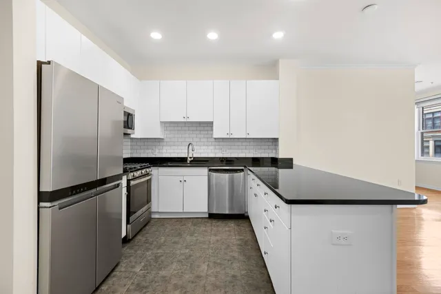 $825,000 | 1200 Grand Street, Unit 418, Hoboken, NJ 07030