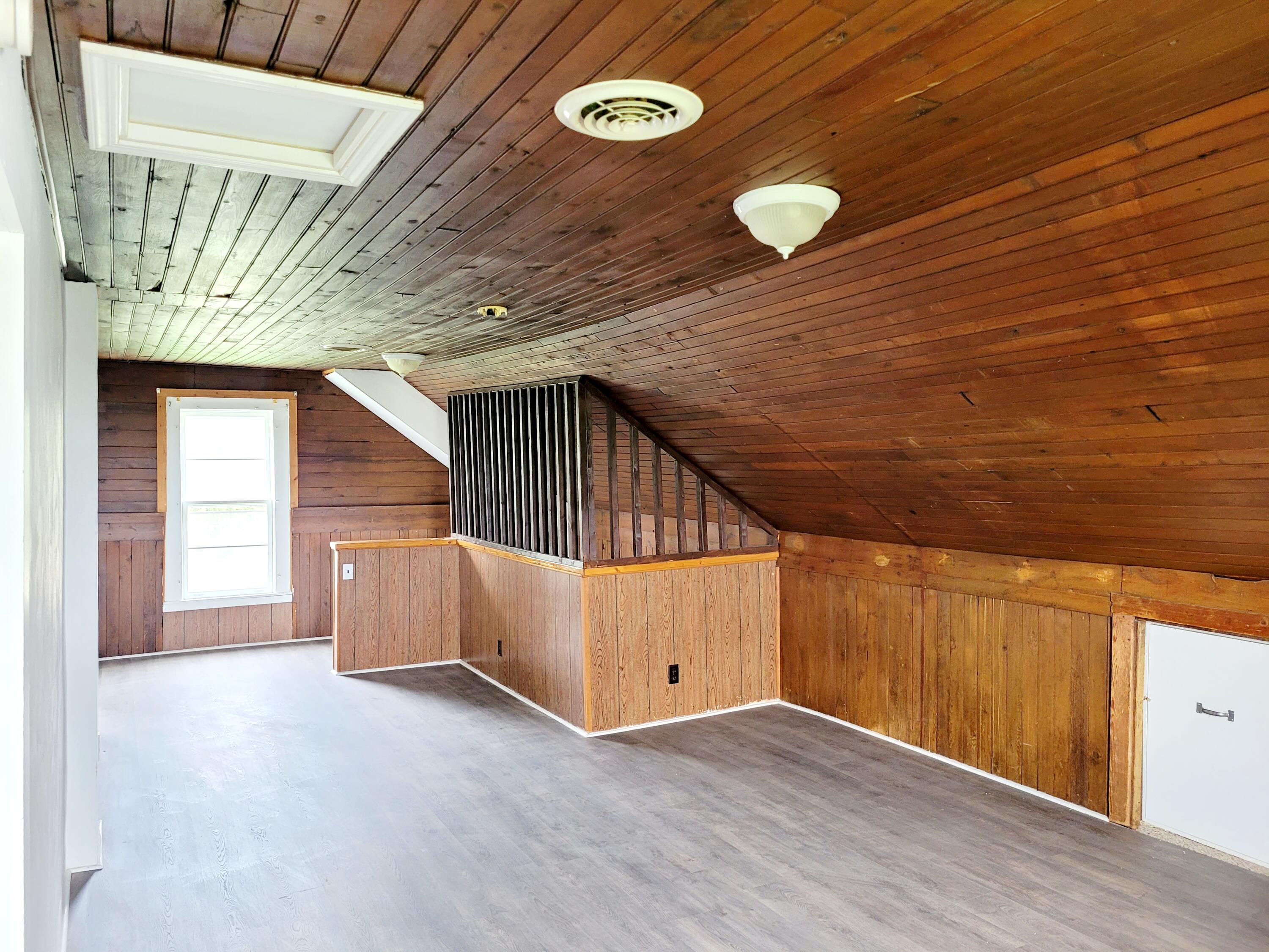 235 West Vfw Road Cheboygan, MI 49721 - Photo 16 of 23 Gallery Image 16