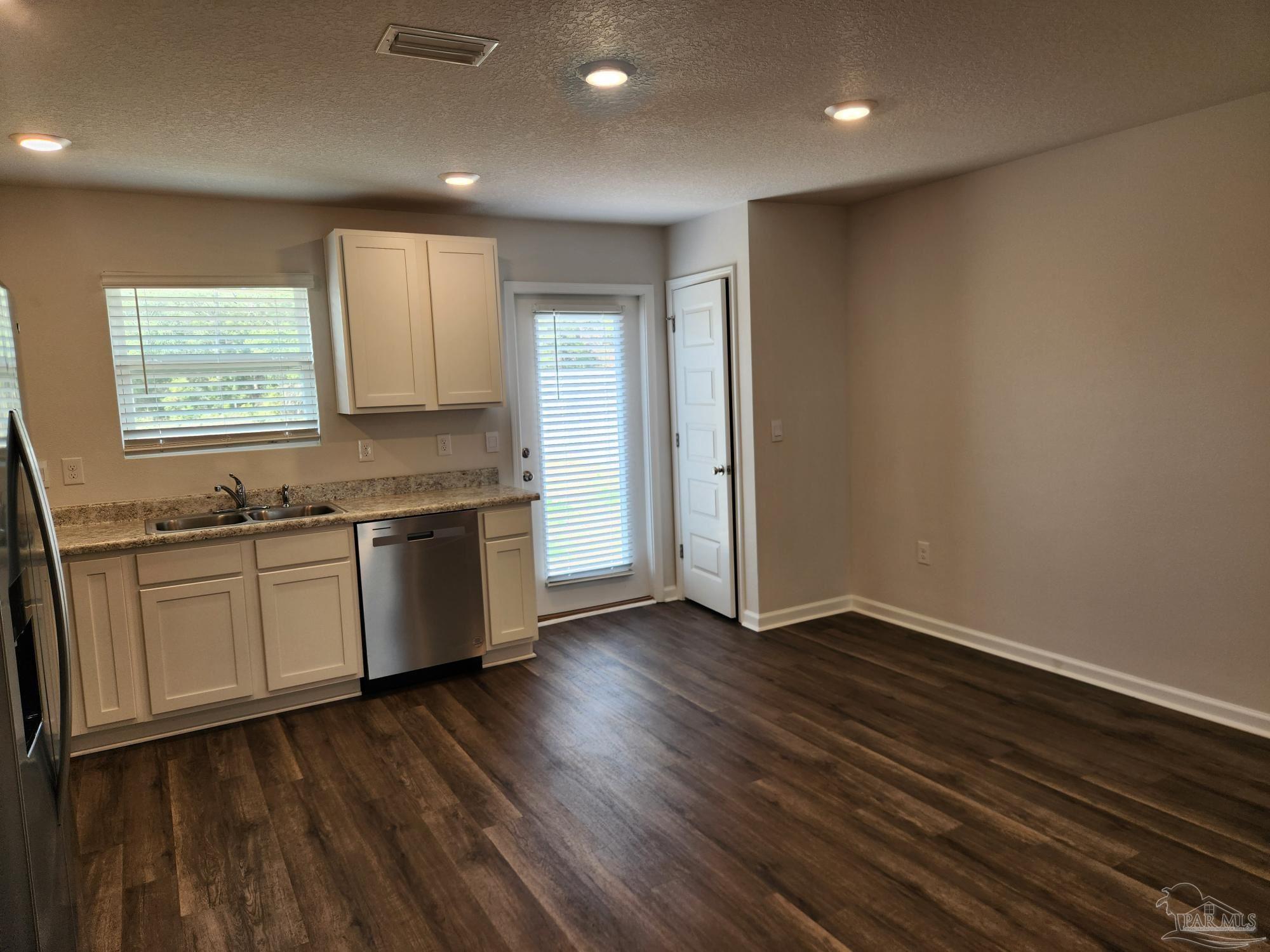 6179 June Bug Drive Milton, FL 32583 - Photo 7 of 28