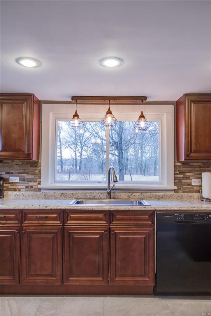 4485 Schmidt Road Brighton, IL 62012 - Photo 32 of 36