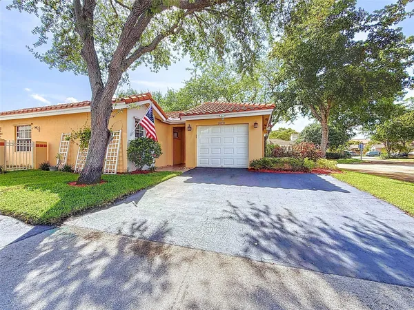 $580,000 | 1420 Seagrape Circle, Weston, FL 33326