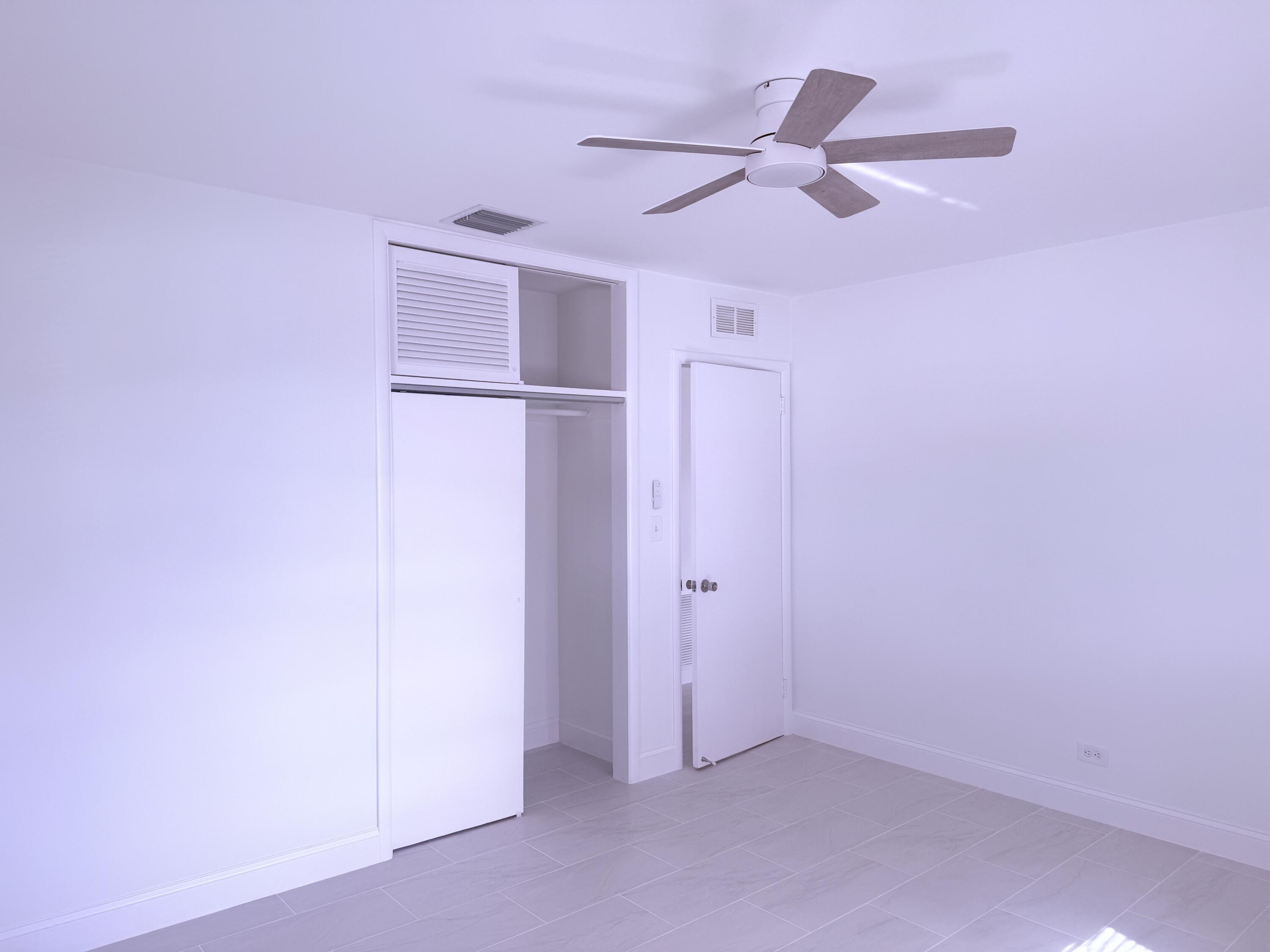 630 Prosperity Farms Road, Unit 1 North Palm Beach, FL 33408 - Photo 14 of 16