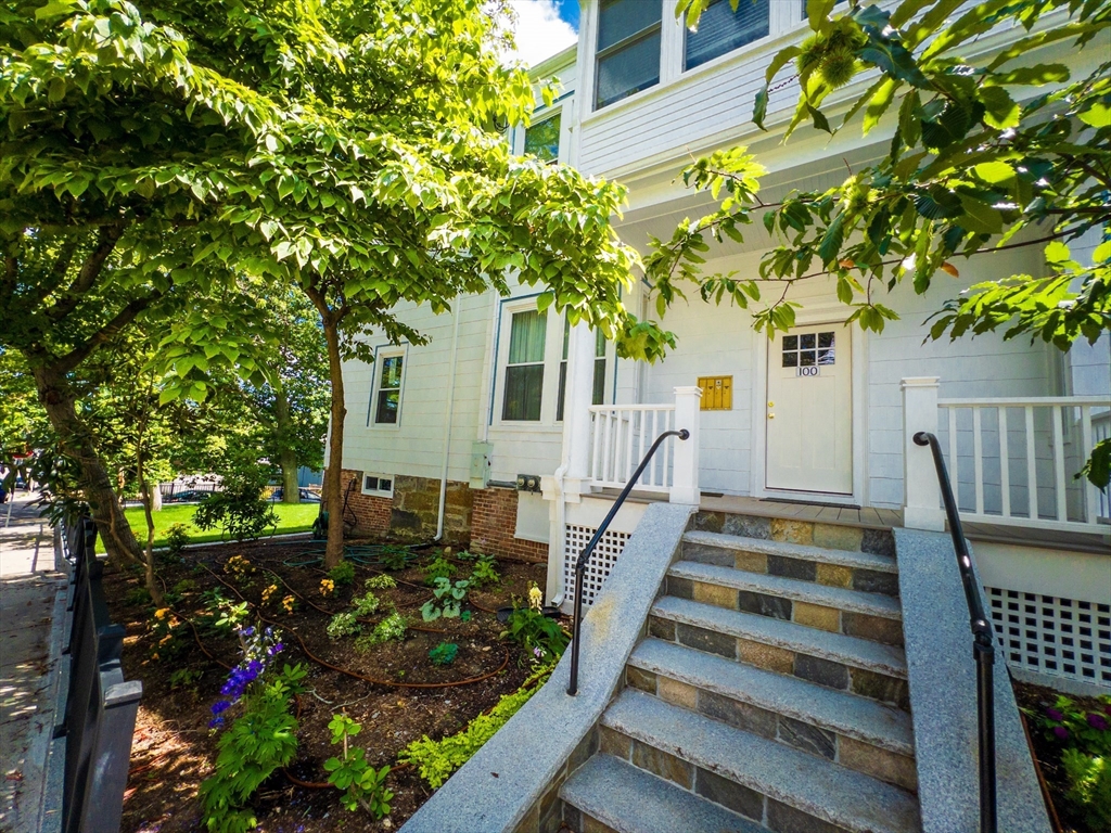 100 Chestnut Avenue, Unit 3 Boston, MA 02130 - Photo 24 of 27