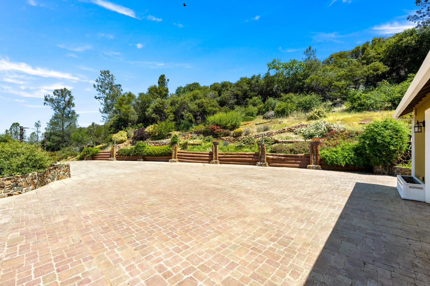 15438 Tarr Ditch Road Grass Valley, CA 95949 - Photo 5 of 87
